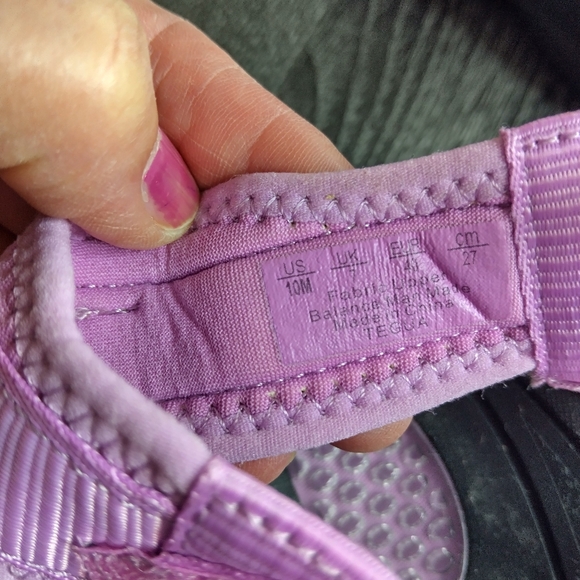 Dr Scholl's woman 10 sport sandals. Stretch Strappy. Next to new. Color Orchid - Picture 8 of 11